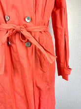 Load image into Gallery viewer, T Tahari Wrinkled Belted Trench Coat size 14