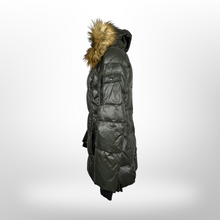 Load image into Gallery viewer, S13 Hooded Down Coat W/Faux Fur Trim size M