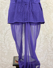 Load image into Gallery viewer, Vera Wang Mesh/Silk Vest size 4