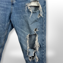 Load image into Gallery viewer, Top Shop “Hayden” Jeans size 28W 30L