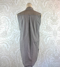Load image into Gallery viewer, Pierre Balmain Studded Sleeveless Top size 6
