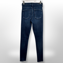 Load image into Gallery viewer, Citizens of Humanity “Rocket” Highrise Denim size 25

