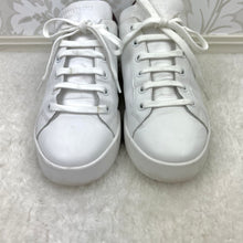 Load image into Gallery viewer, Kenneth Cole “Tyler Space” Sneakers size 9