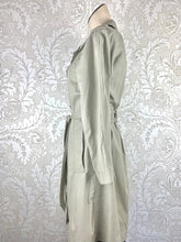Load image into Gallery viewer, Marc by Marc Jacobs Trench Coat size XS