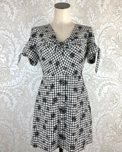Load image into Gallery viewer, Kourt Gingham Dress W/Tie S/S size S
