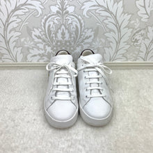 Load image into Gallery viewer, Kenneth Cole “Tyler Space” Sneakers size 9