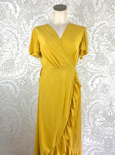 Load image into Gallery viewer, Sonja by Sonja Morgan Ruffled Wrap Dress size M