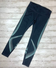 Load image into Gallery viewer, Gap Fit Leggings size S

