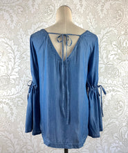 Load image into Gallery viewer, Ann Taylor Loft Soft Denim Top size S