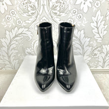 Load image into Gallery viewer, Lanvin Booties size 38.5