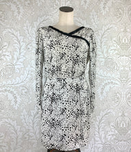 Load image into Gallery viewer, Kova & T Printed L/S Dress size 6
