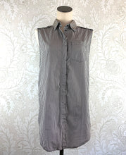 Load image into Gallery viewer, Pierre Balmain Studded Sleeveless Top size 6