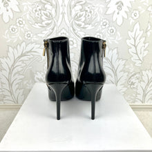 Load image into Gallery viewer, Lanvin Booties size 38.5