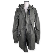 Load image into Gallery viewer, Rogue State Men’s Utility Trench Coat size S