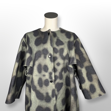 Load image into Gallery viewer, Ter Et Bantine Belted Overcoat size 38/4