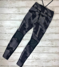 Load image into Gallery viewer, Nike Dri-fit Camo Leggings With Mesh size XS
