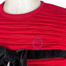Load image into Gallery viewer, Valentino Wool Sweater size 6