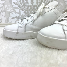 Load image into Gallery viewer, Kenneth Cole “Tyler Space” Sneakers size 9