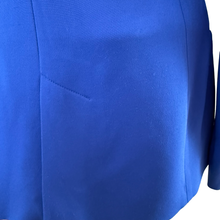 Load image into Gallery viewer, Emilio Pucci Tuxedo Blazer size 8
