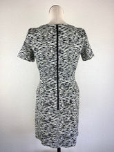 Load image into Gallery viewer, French Connection Printed Dress size 6
