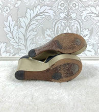 Load image into Gallery viewer, Rochas Wedged Sandals size 6

