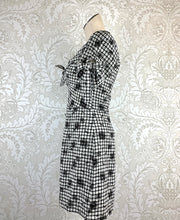 Load image into Gallery viewer, Kourt Gingham Dress W/Tie S/S size S
