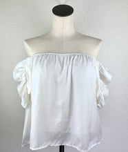Load image into Gallery viewer, Merritt Charles Off-the-shoulder Babydoll Top size S
