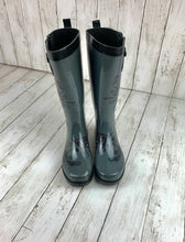 Load image into Gallery viewer, Capelli of NY Peacock Print Rainboots size 7
