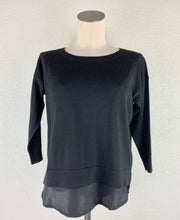 Load image into Gallery viewer, Club Monaco Double-layer Sweater size XS
