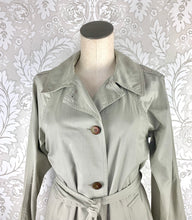 Load image into Gallery viewer, Marc by Marc Jacobs Trench Coat size XS
