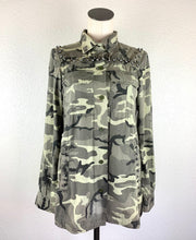 Load image into Gallery viewer, Zara Studded Camo Button Down size XS
