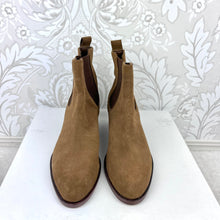 Load image into Gallery viewer, Gap Suede Chelsea Boots size 6

