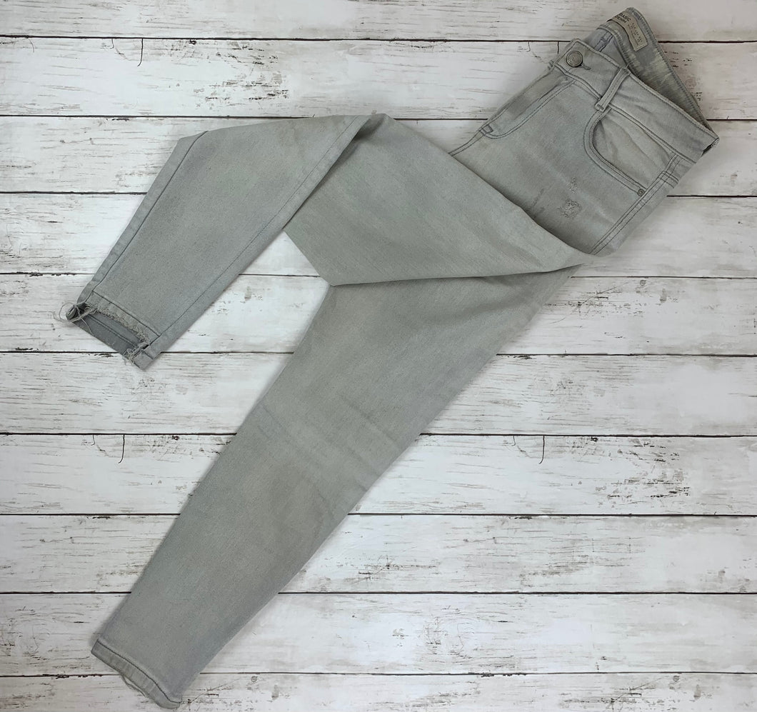 Zara Basic Denim Jeans size 4