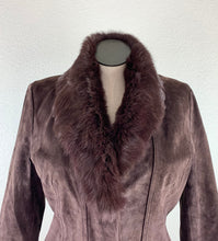 Load image into Gallery viewer, Georgiou Suede Jacket W/Real Fur Collar size 12
