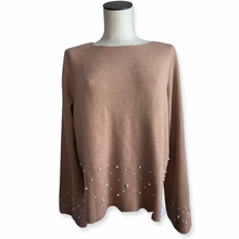 Load image into Gallery viewer, Zara Pearl Sweater size M
