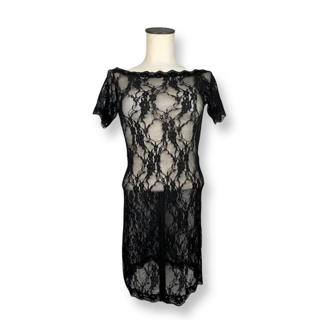 Off-the-shoulder Lace Dress size M