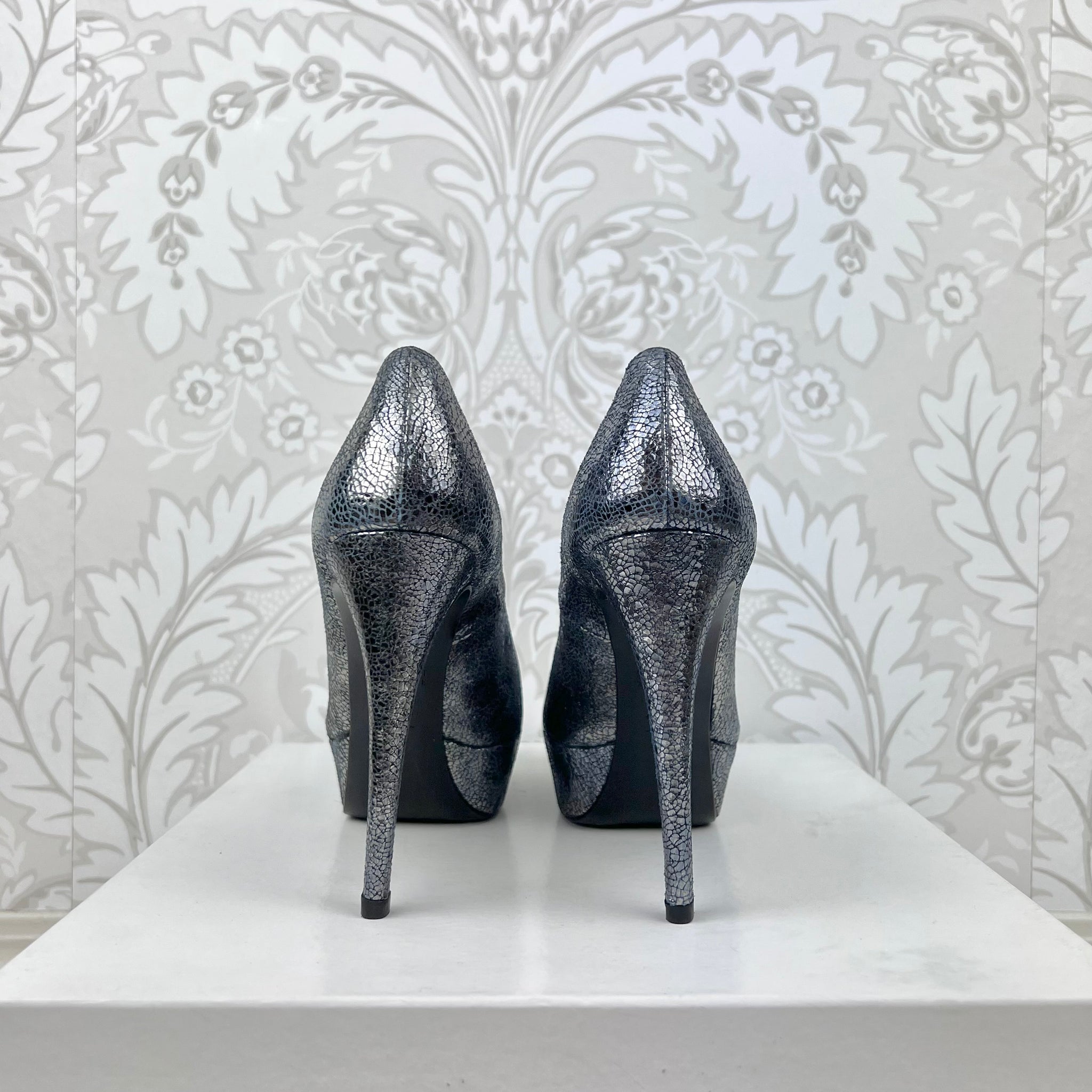 Stuart Weitzman Metallic “Mae” Platform Pumps size 8.5 – My