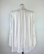 Load image into Gallery viewer, Ann Taylor Loft Peasant Top size XL
