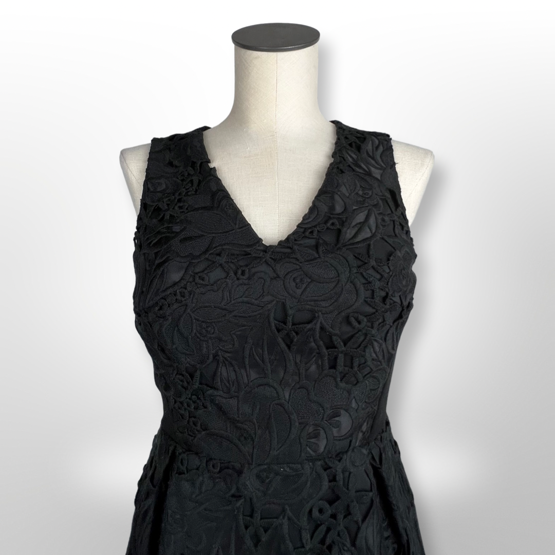 white christmas dresses Club Monaco Little Black Dress size 0 – My Fashion Stash